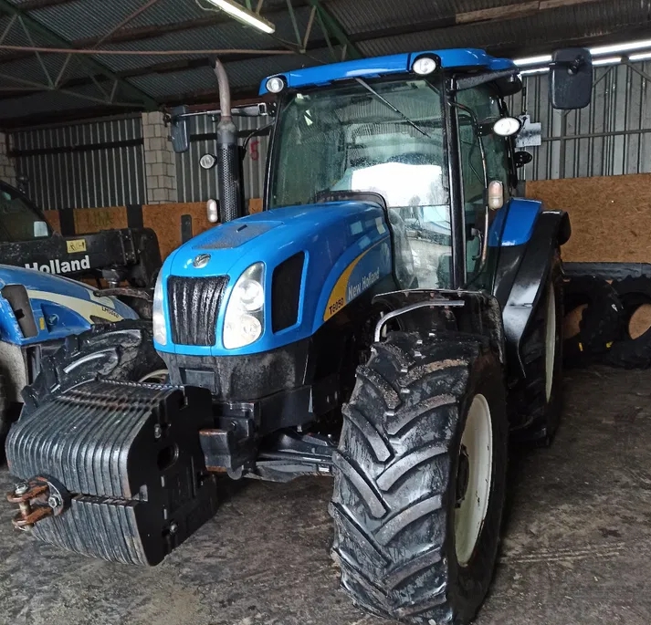 NEWHOLLAND08