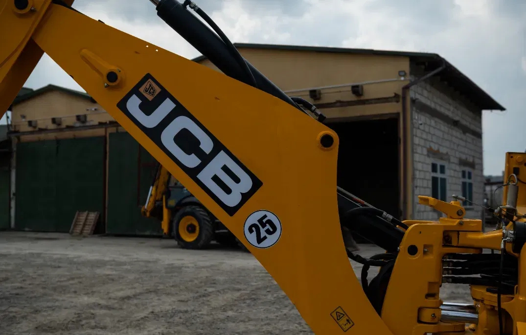 jcb3cxeco04