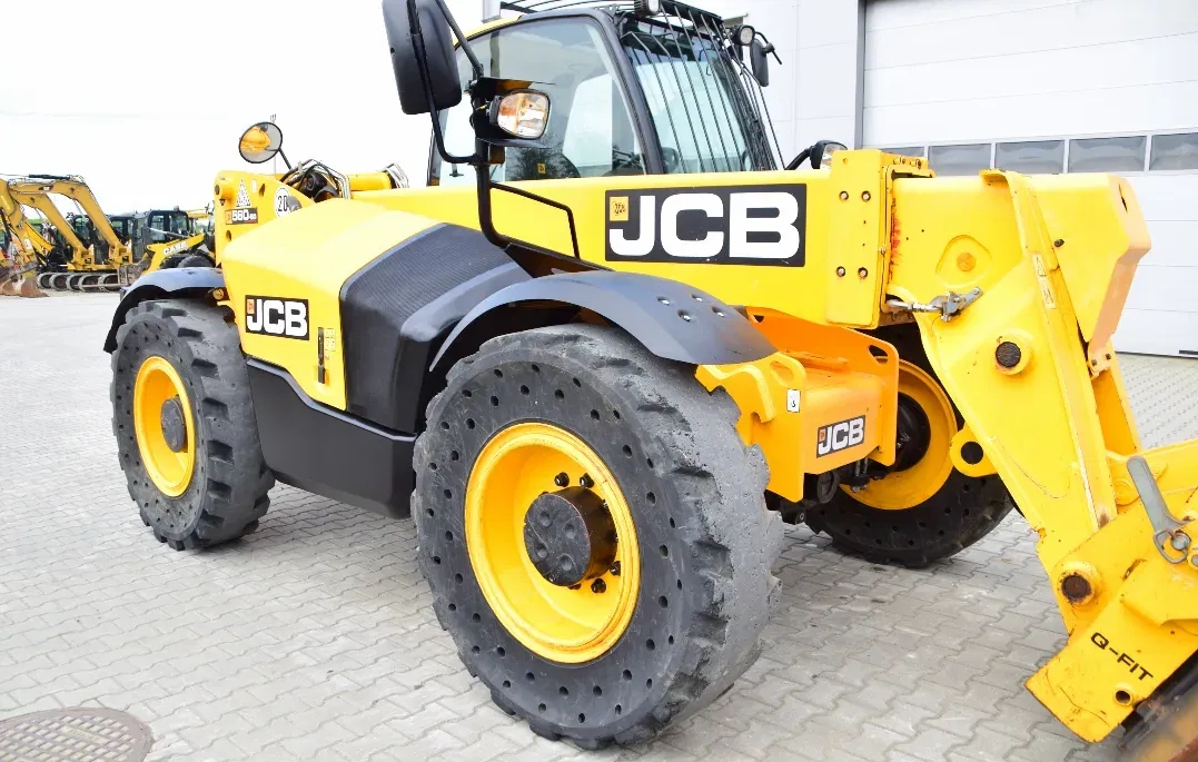 jcbwaste06